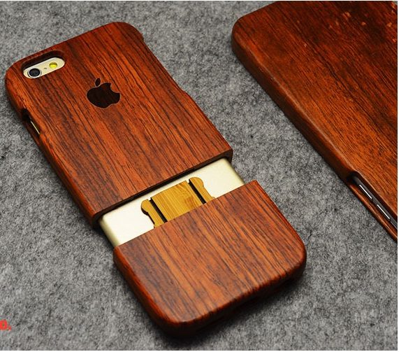 Chiếc vỏ iPhone 5 này được làm hoàn toàn bằng gỗ thật